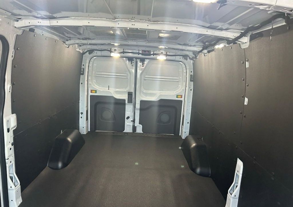 2025 Ford Transit Van Base - Photo 30
