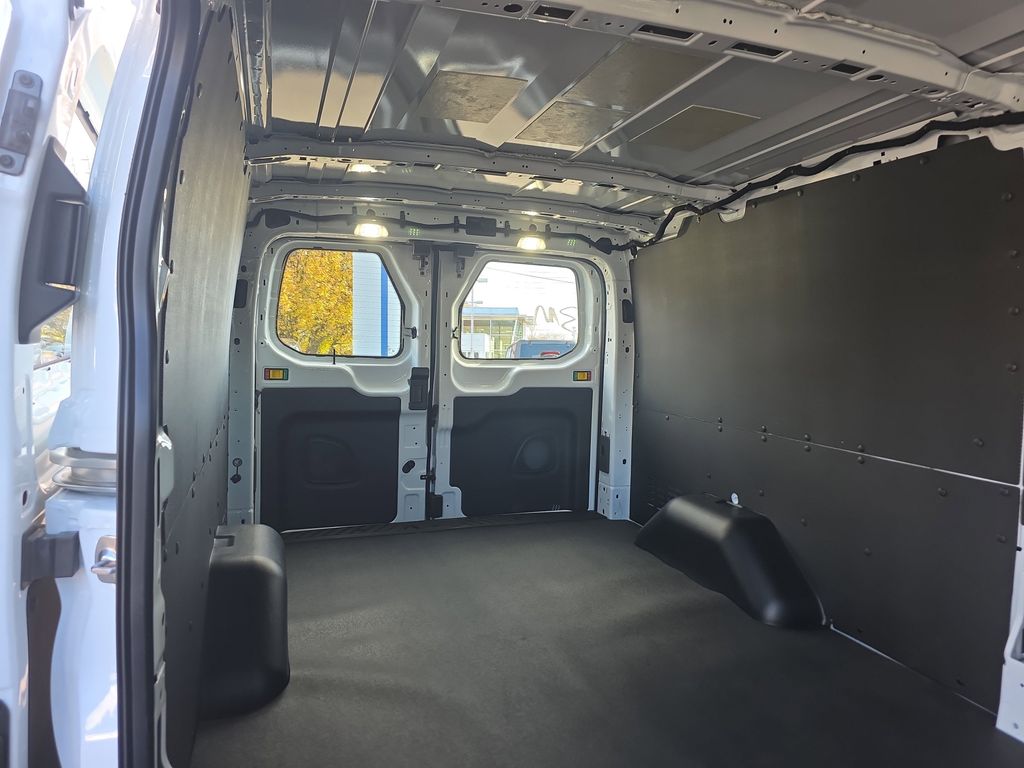 2025 Ford Transit Van Base - Photo 28