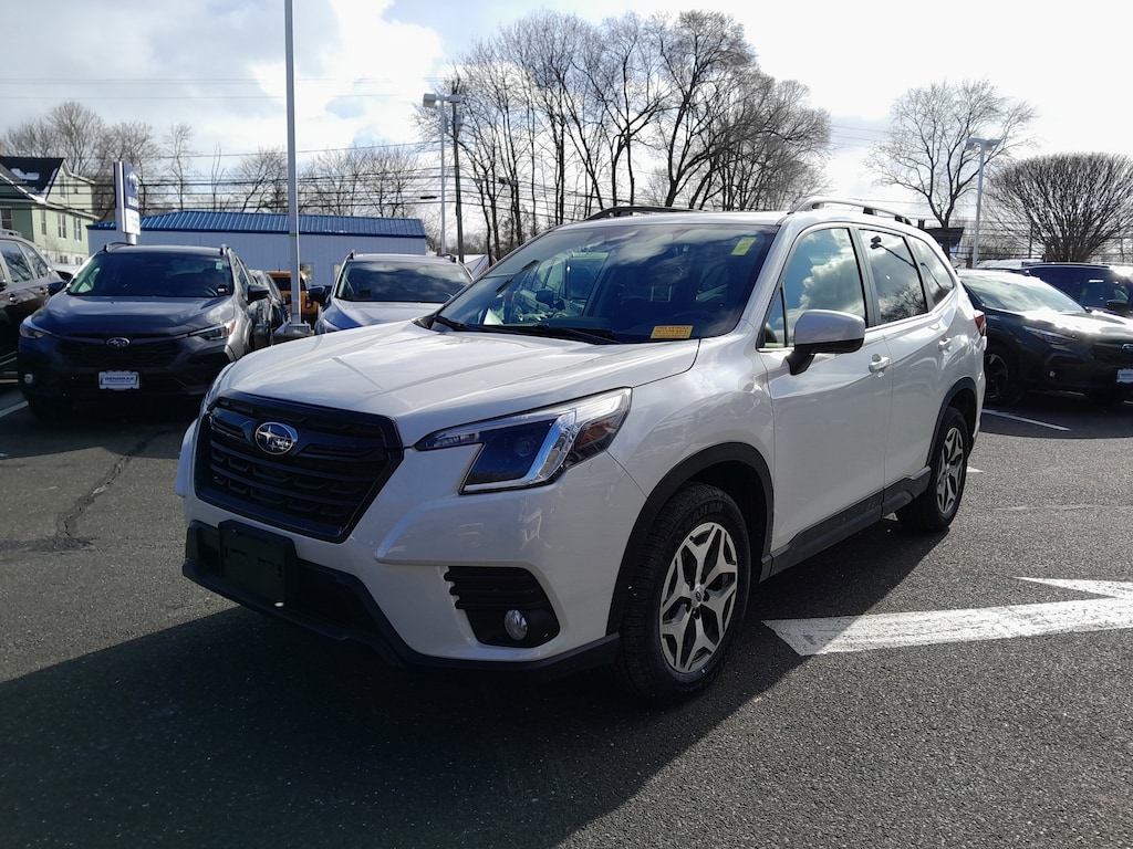 Used 2023 Subaru Forester Premium Premium CVT