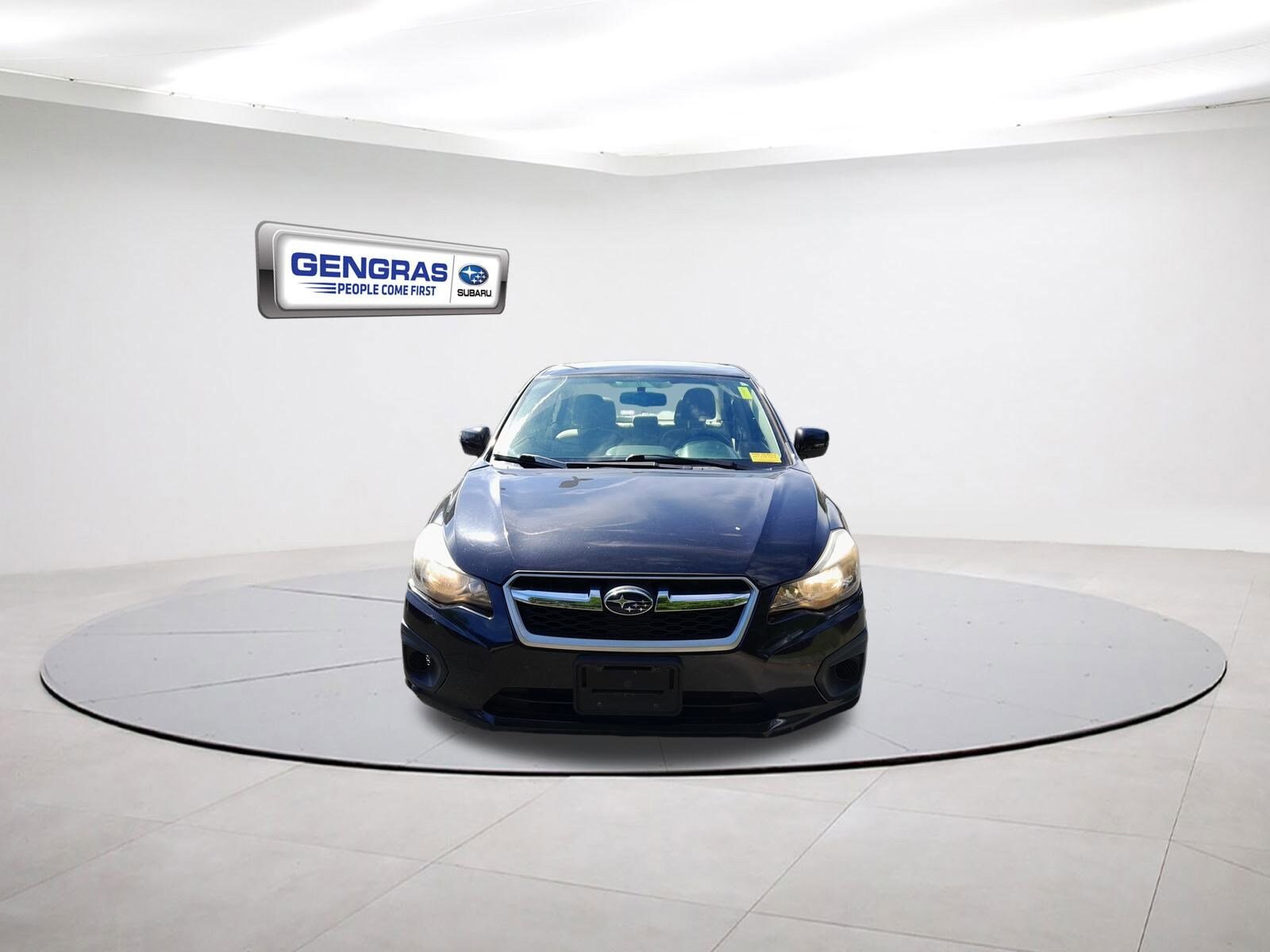 2014 Subaru Impreza Premium photo 2