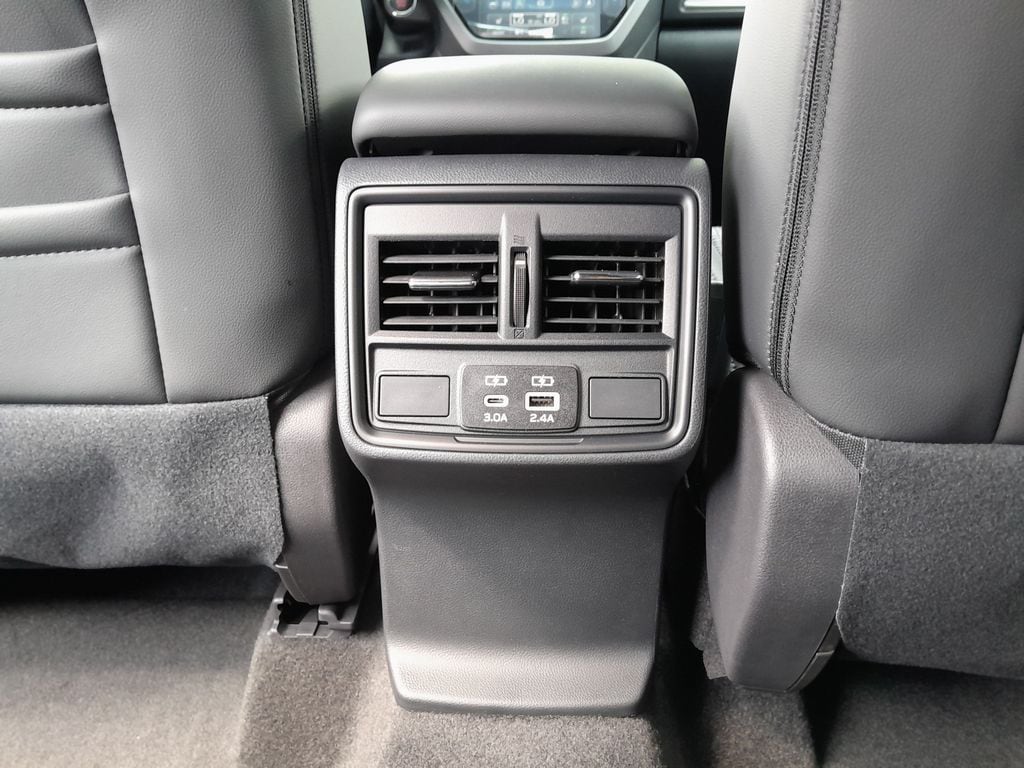 2026 Subaru Forester Premium - Photo 25