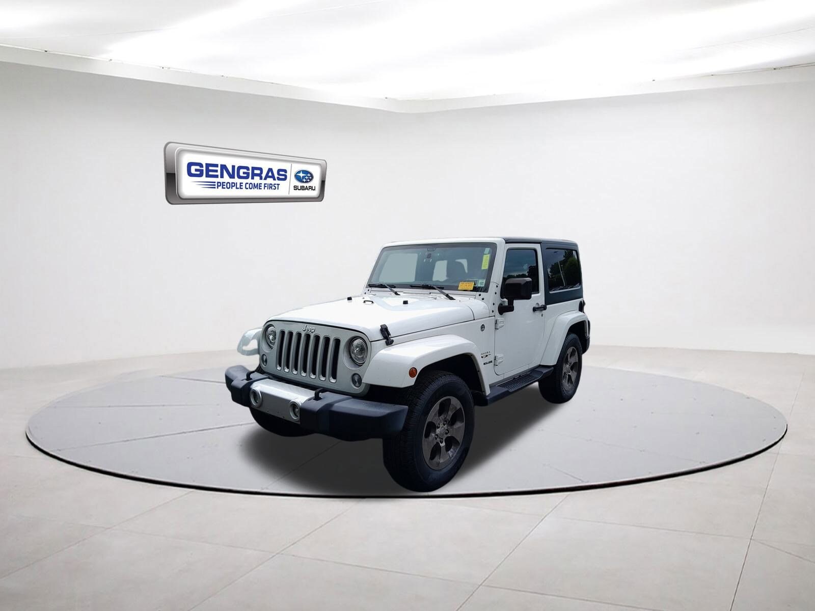 2017 Jeep Wrangler Sahara photo 3