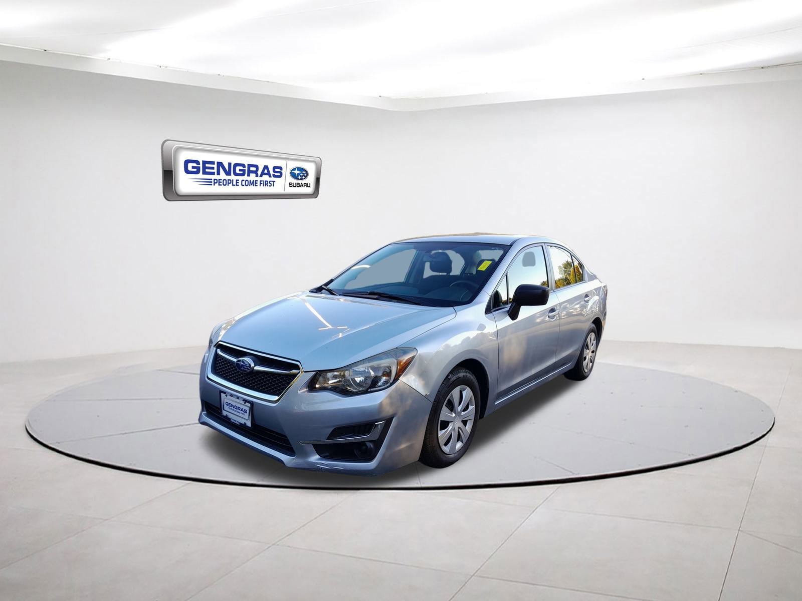 2016 Subaru Impreza 2.0i photo 3