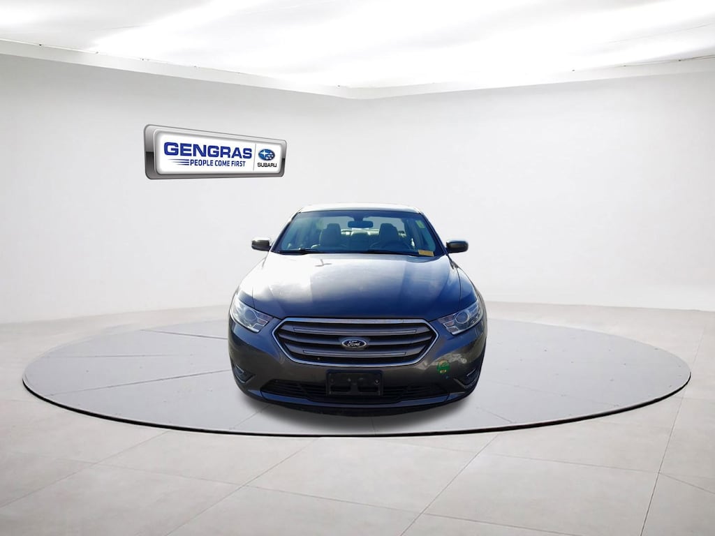 Used 2015 Ford Taurus SEL Sedan