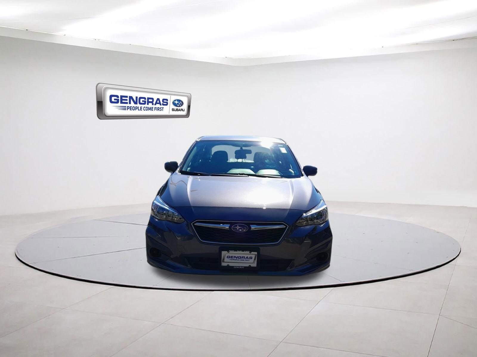 2019 Subaru Impreza 2.0i photo 2
