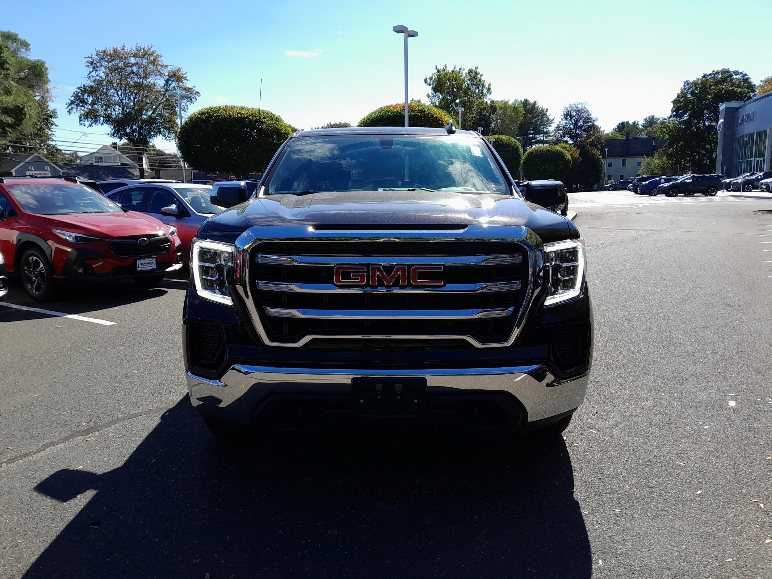 2021 Gmc Sierra 1500 SLE photo 2