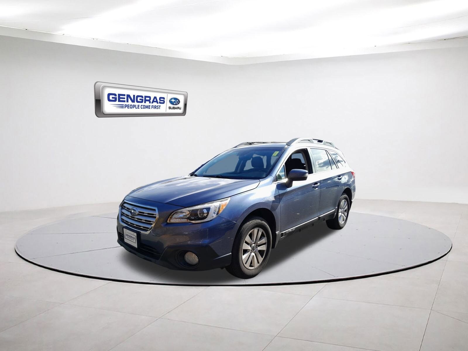 2017 Subaru Outback 2.5i Premium photo 3