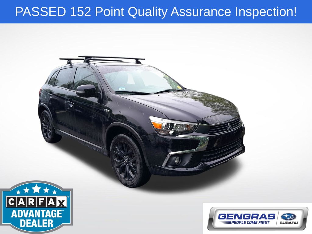 2017 Mitsubishi Outlander Sport 2.0 LE AWC CVT's photo