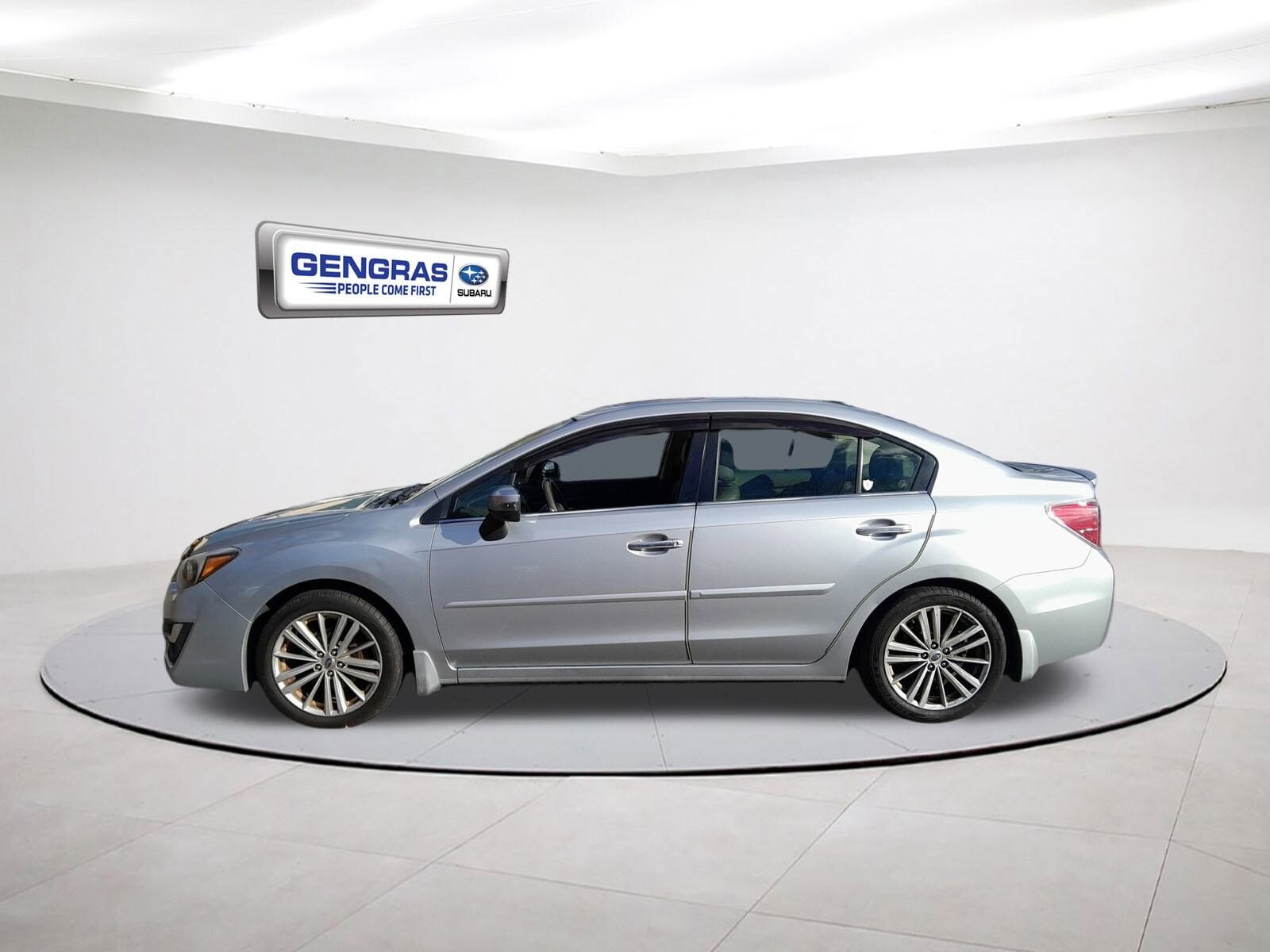 2015 Subaru Impreza 2.0i Limited photo 3