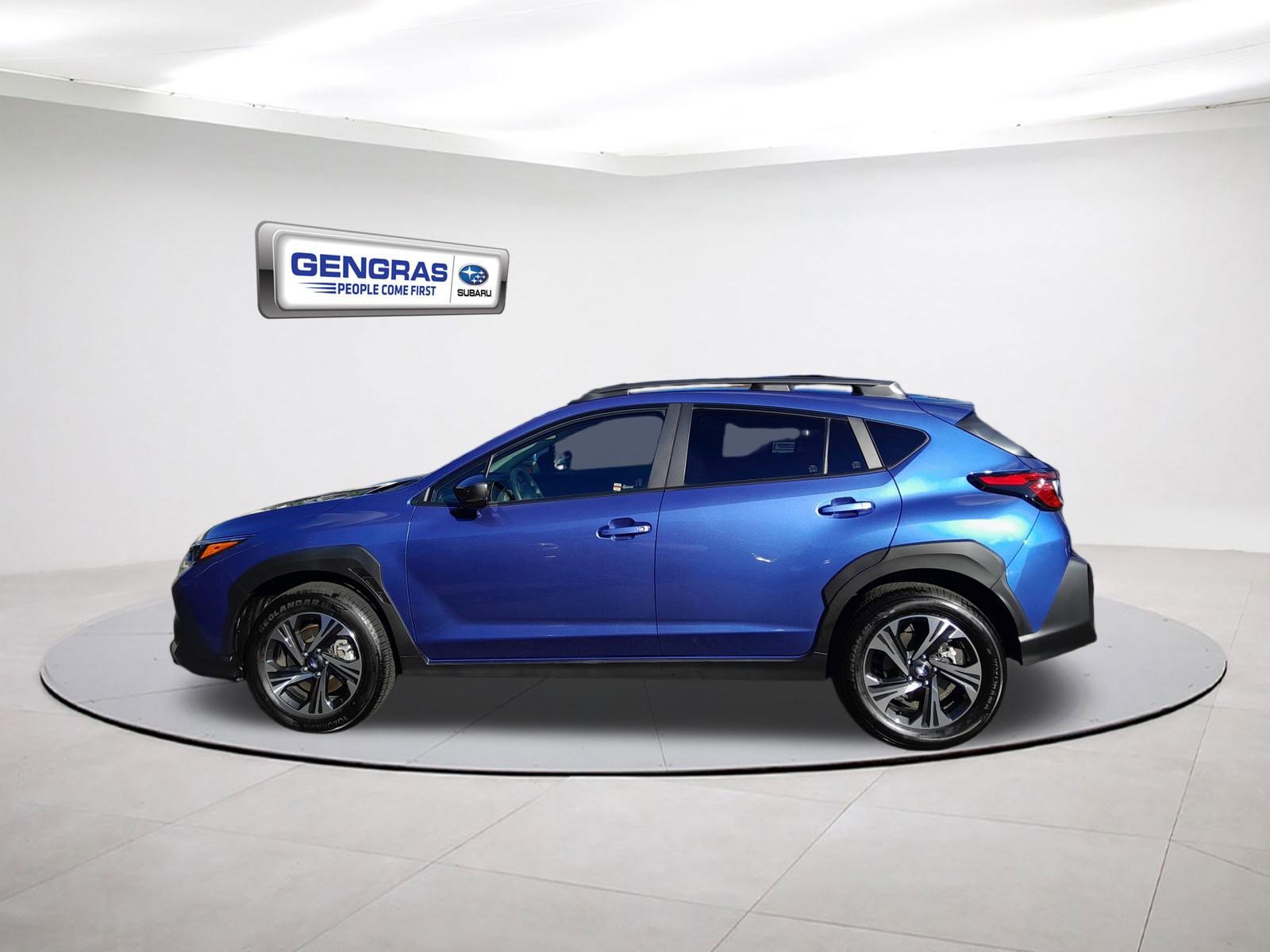 2025 Subaru Crosstrek Premium photo 4