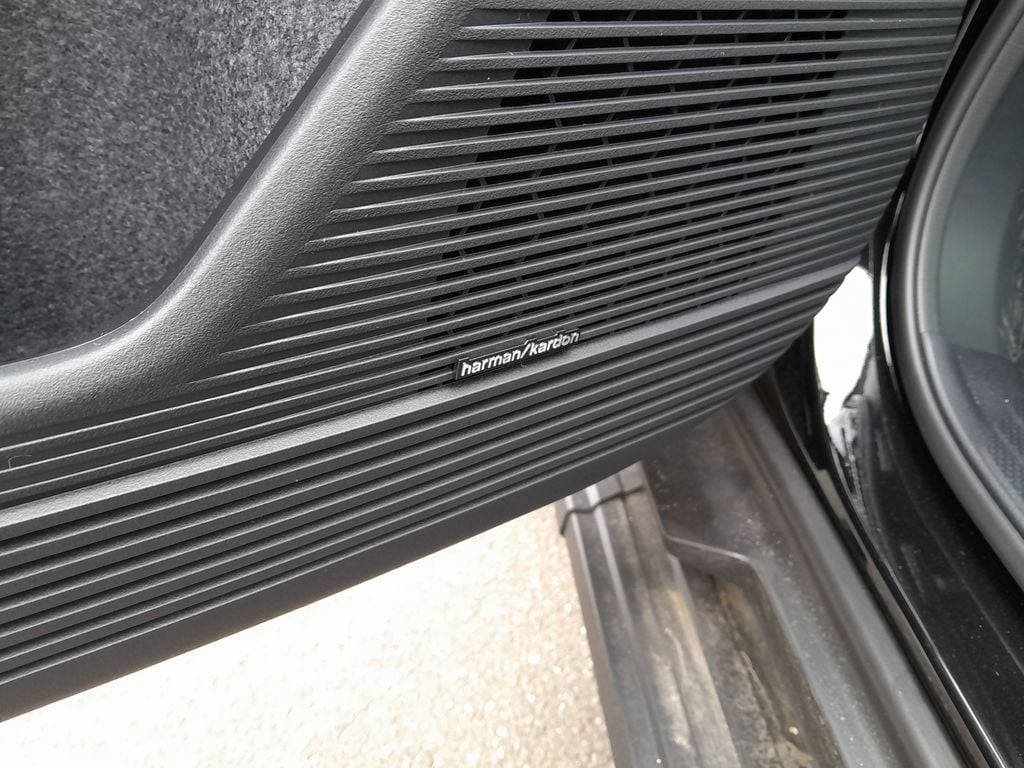 2026 Subaru Outback Limited XT - Photo 7