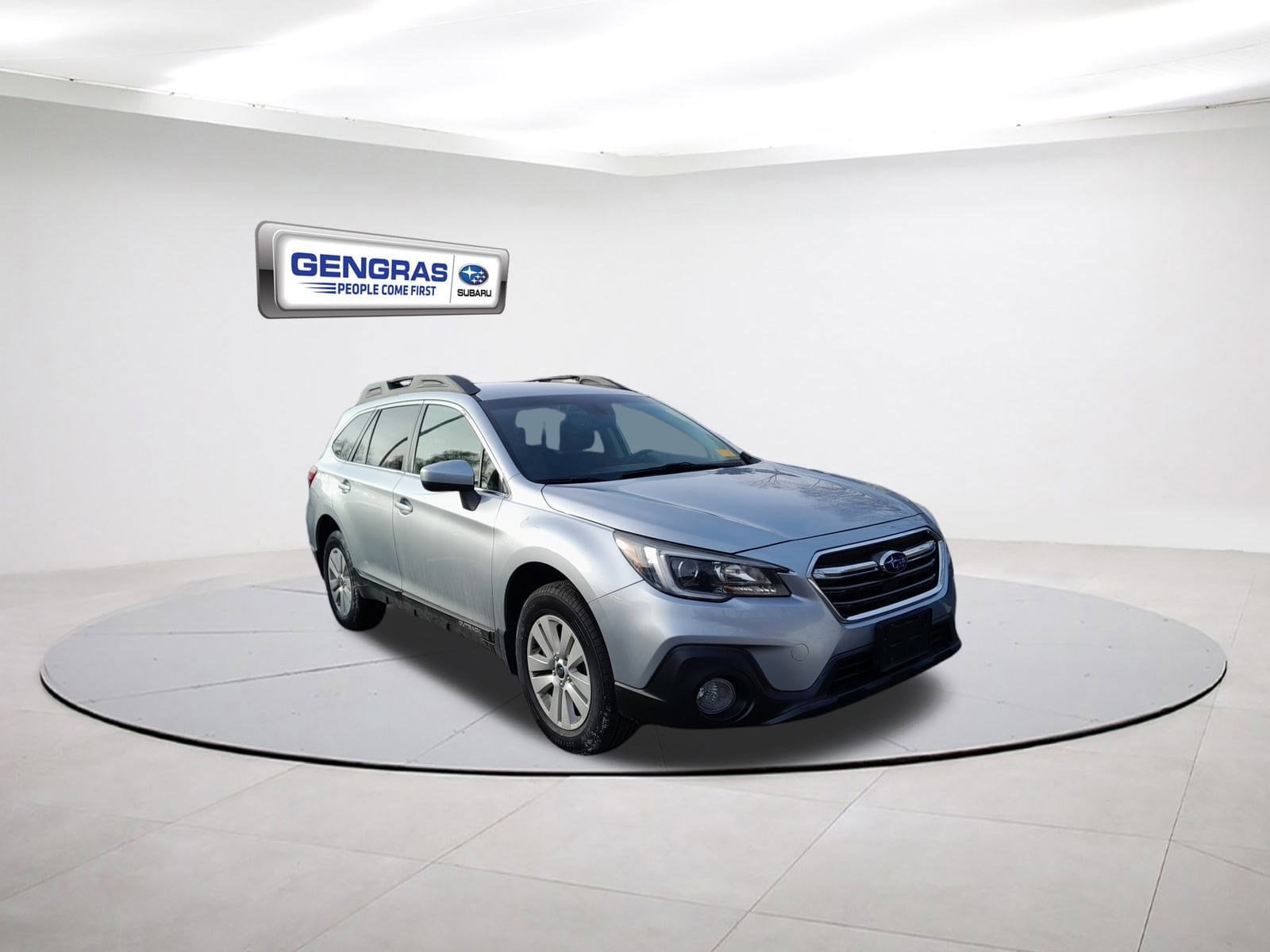 2019 Subaru Outback Premium's photo