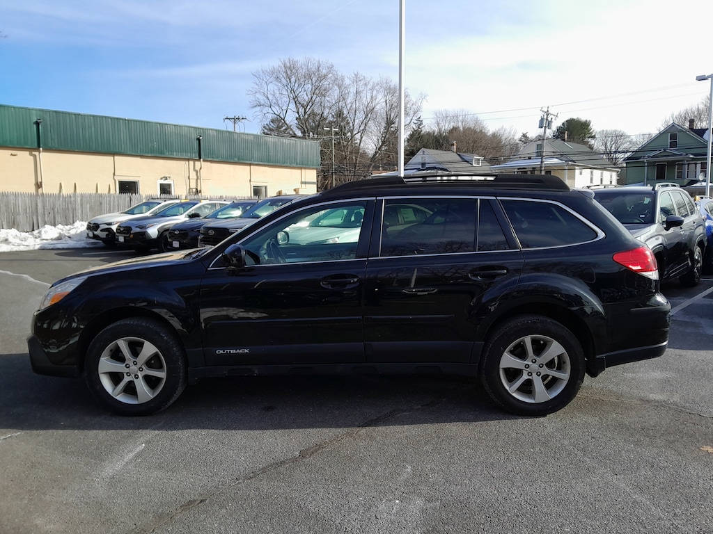 Used 2013 Subaru Outback 2.5i Premium Wagon