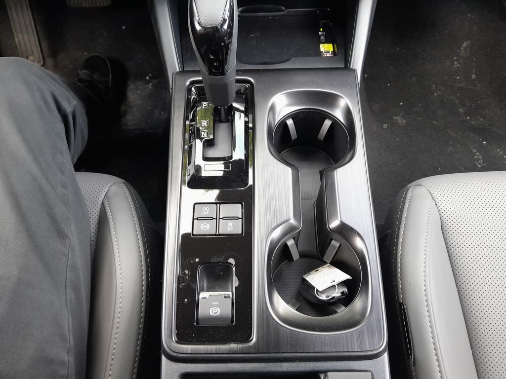 2026 Subaru Outback Limited - Photo 25