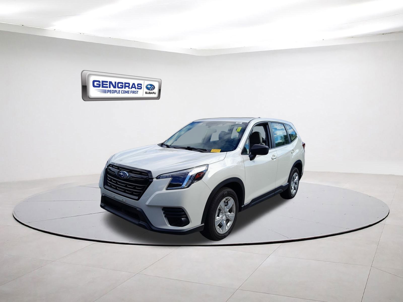 2022 Subaru Forester Base photo 3