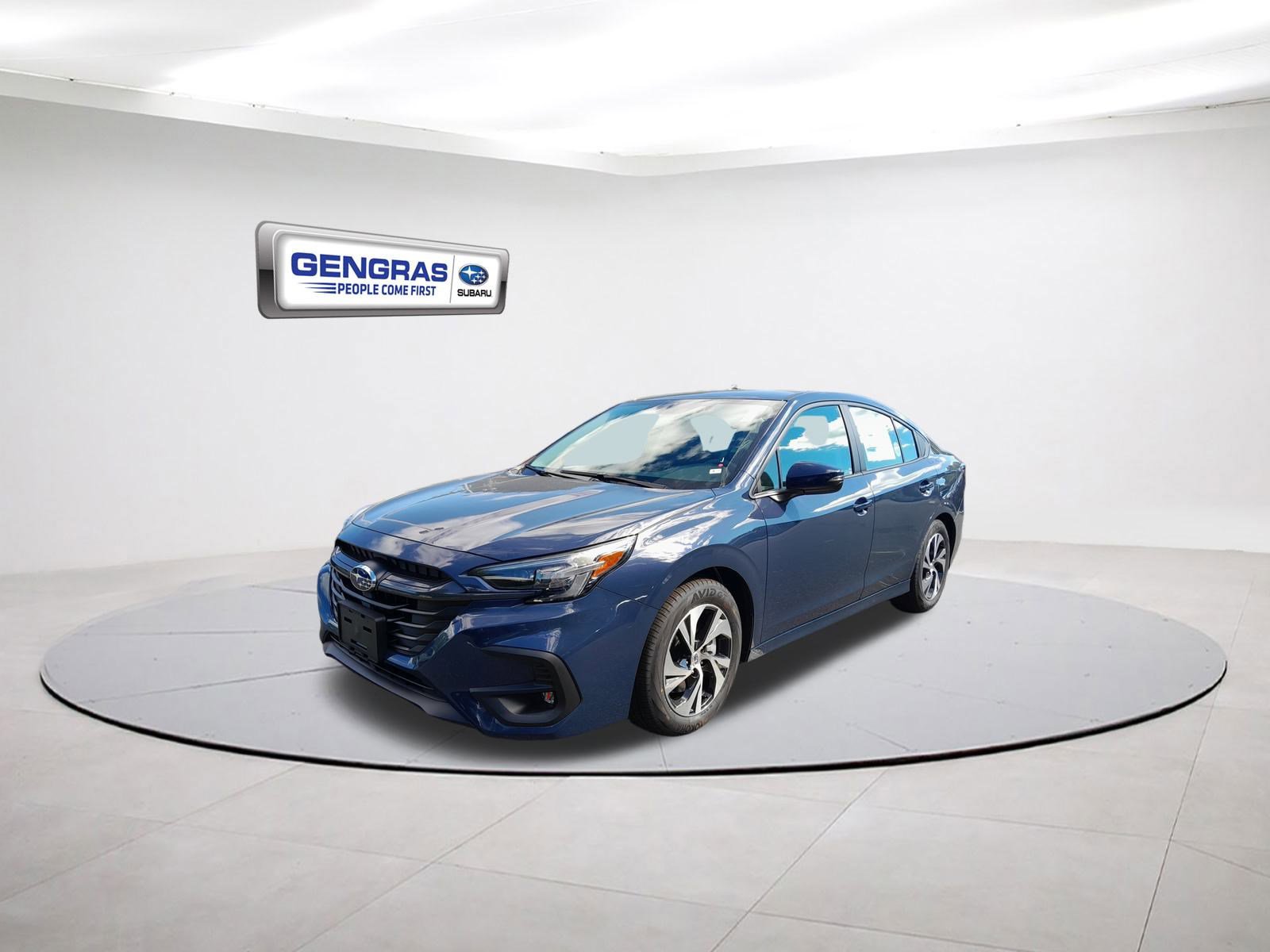 2025 Subaru Legacy Premium photo 3