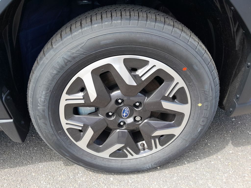 2026 Subaru Forester Premium - Photo 40