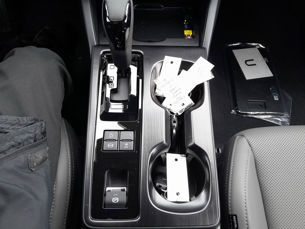 2026 Subaru Outback Limited - Photo 23