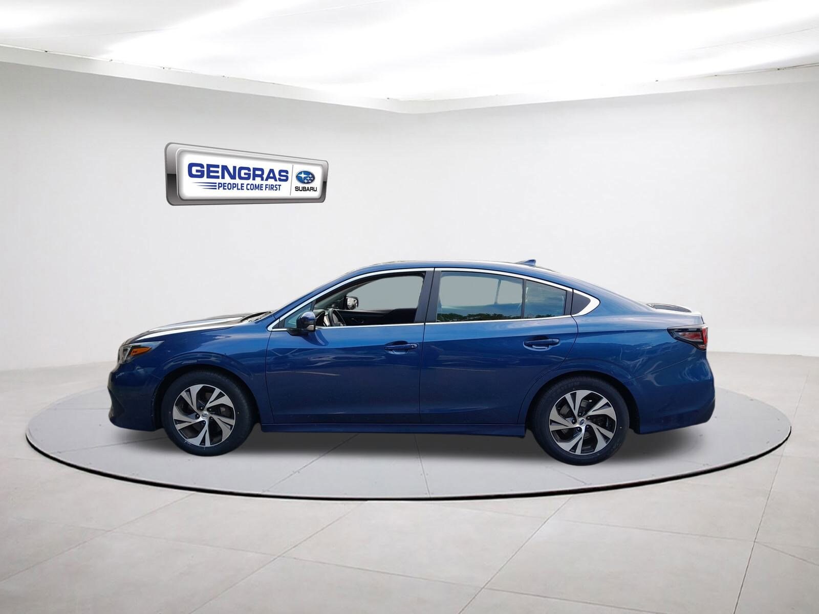 2022 Subaru Legacy Premium photo 4