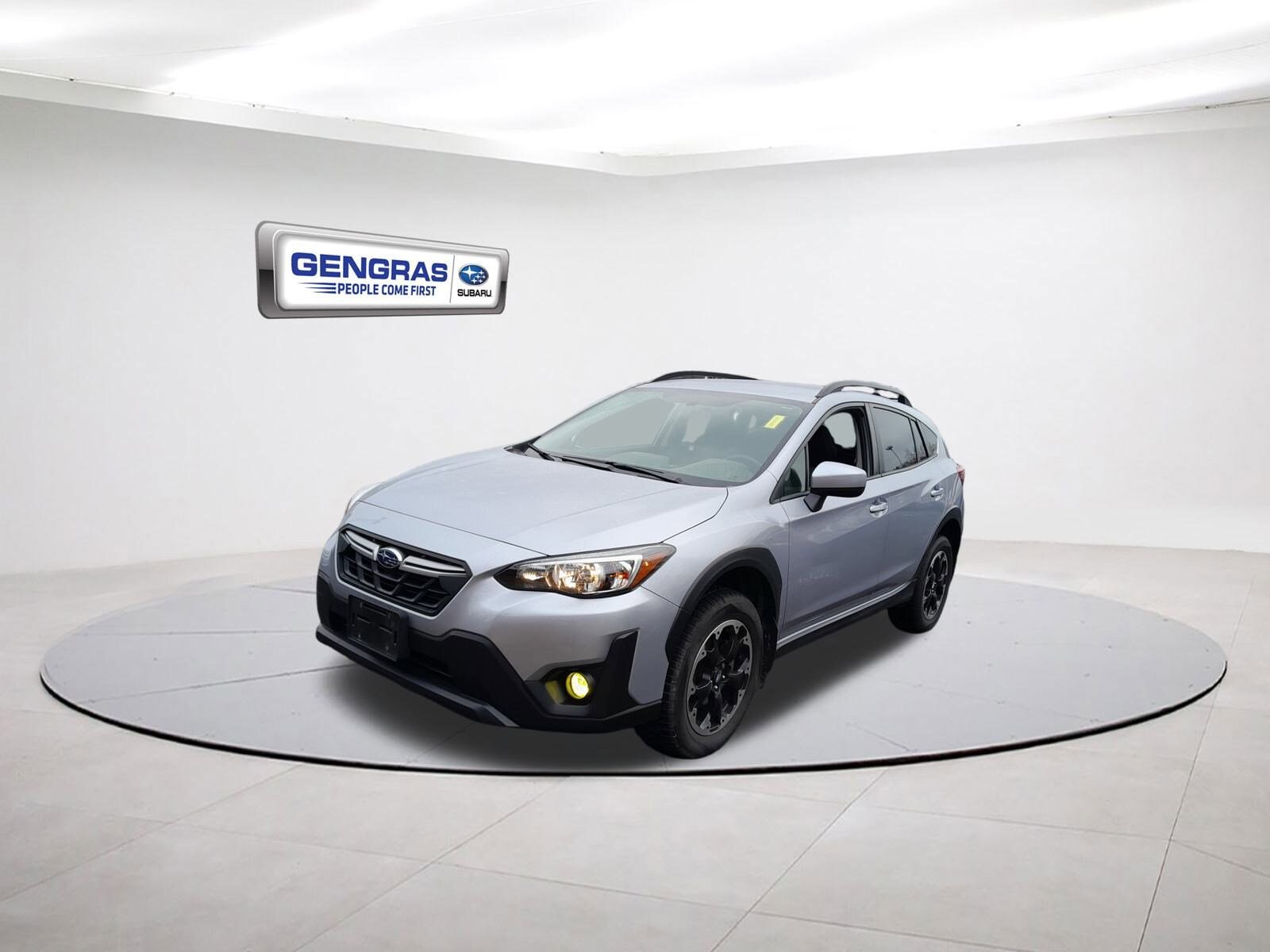 2023 Subaru Crosstrek Premium photo 3
