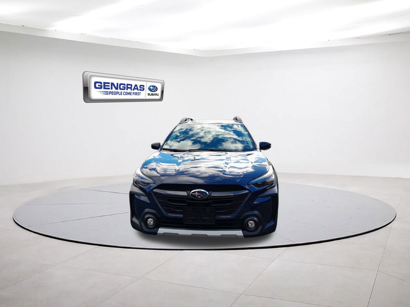 2024 Subaru Outback Limited photo 2