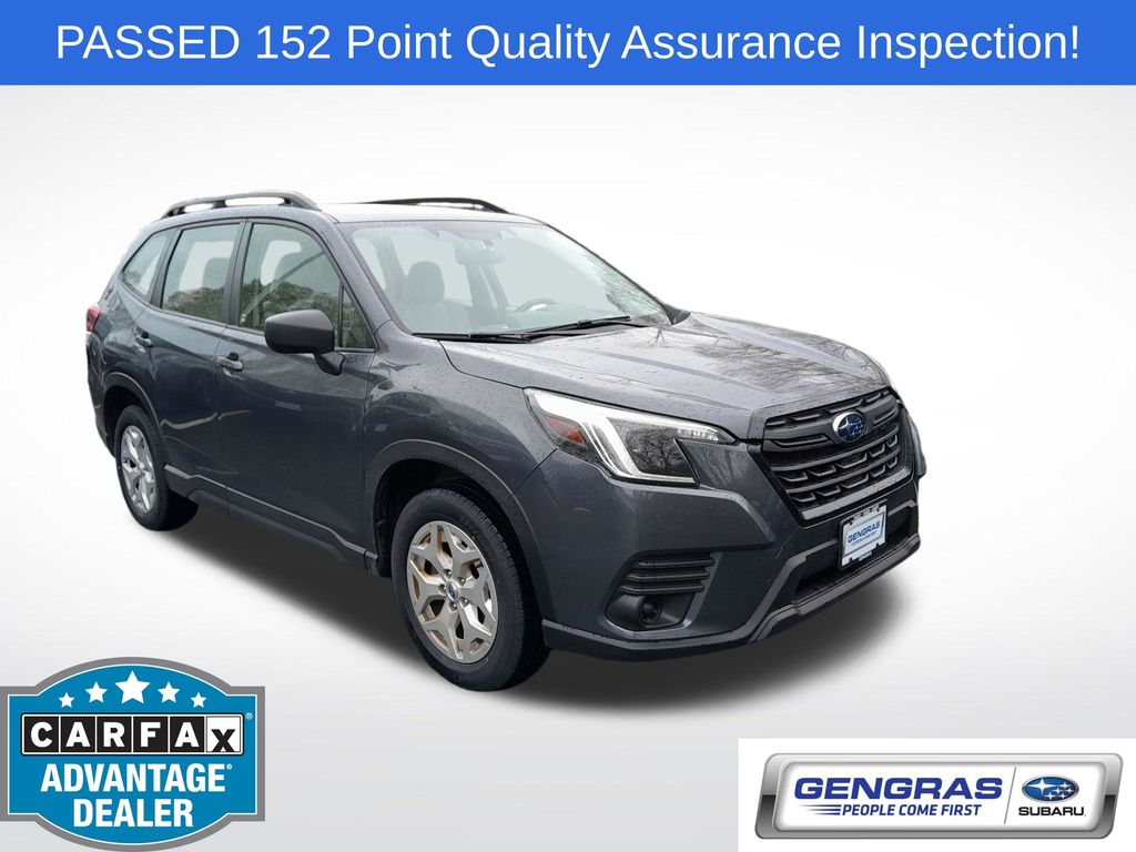 2023 Subaru Forester Base