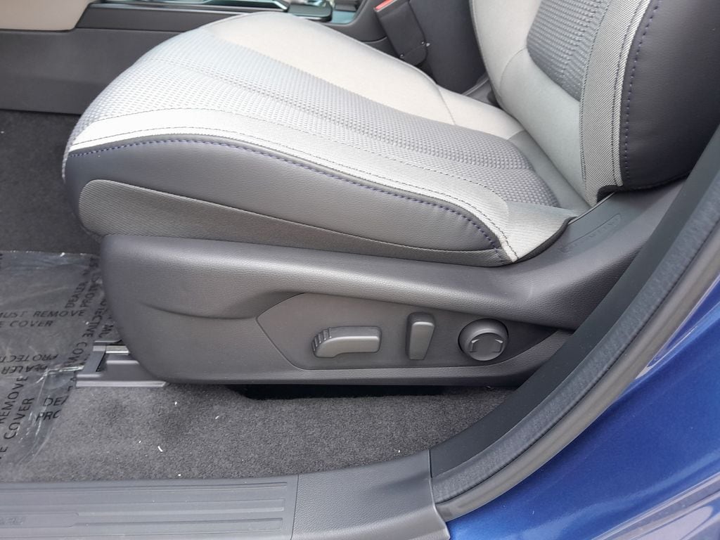 2026 Subaru Forester Premium - Photo 7
