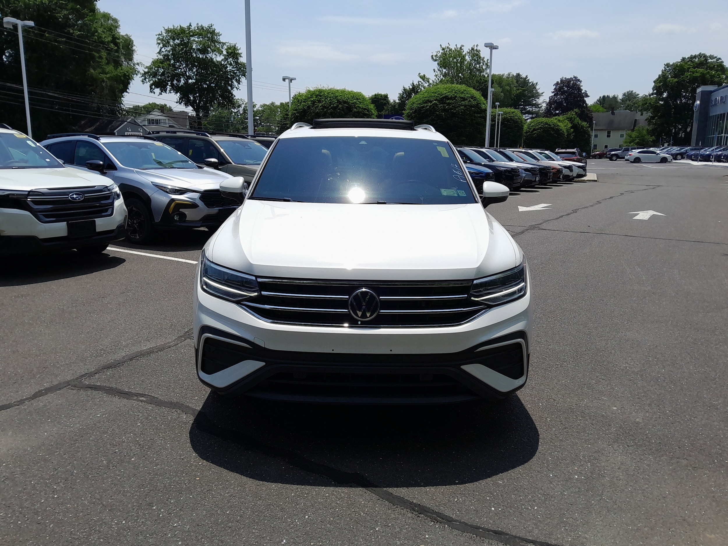 Used 2022 Volkswagen Tiguan SE with VIN 3VV2B7AX3NM010213 for sale in Torrington, CT