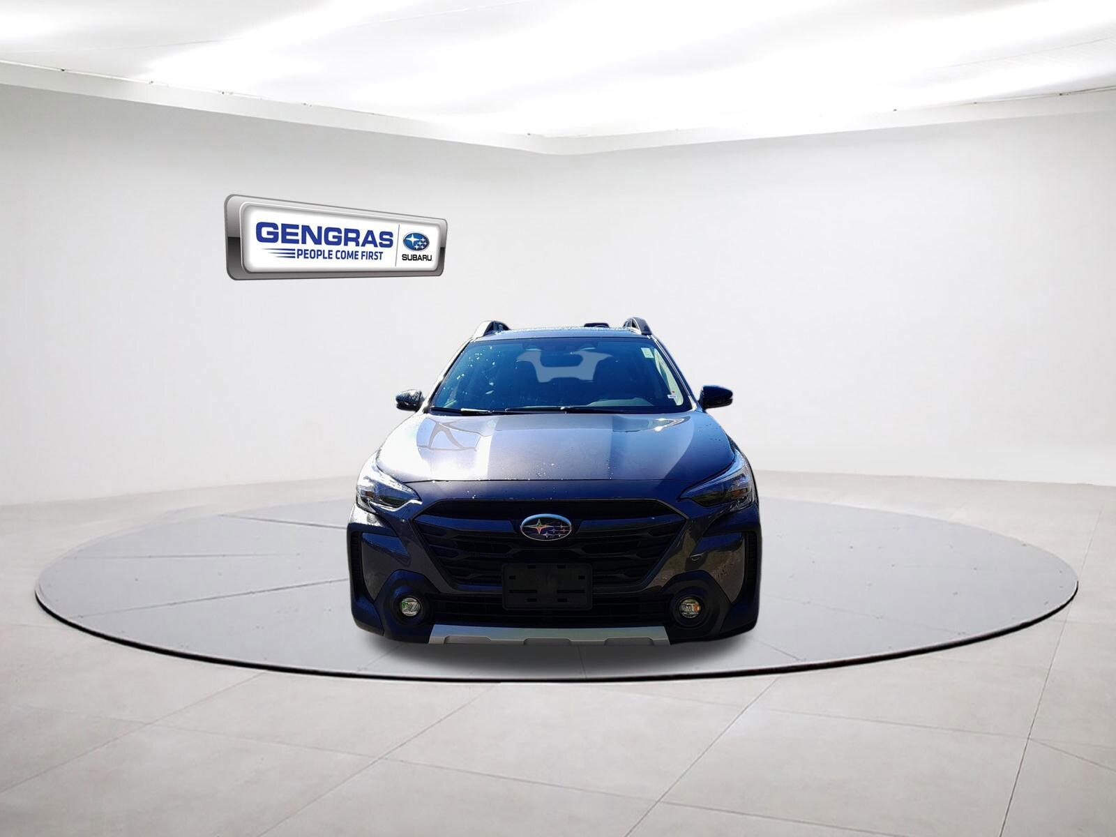 2025 Subaru Outback Limited photo 2