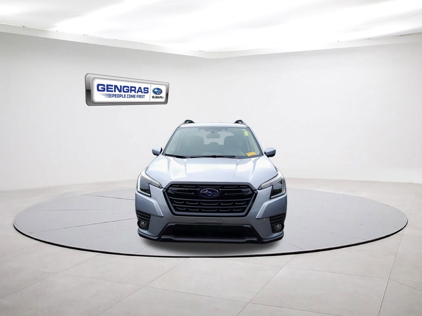 2022 Subaru Forester Premium photo 2