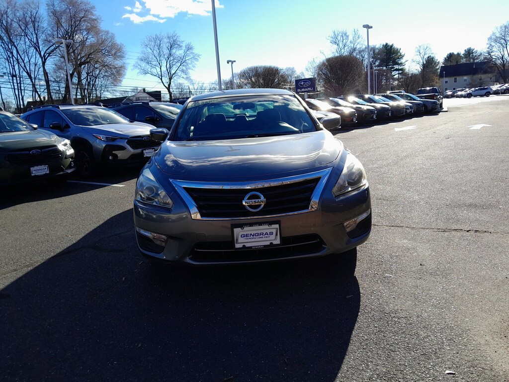 Used 2014 Nissan Altima 2.5 S Sedan