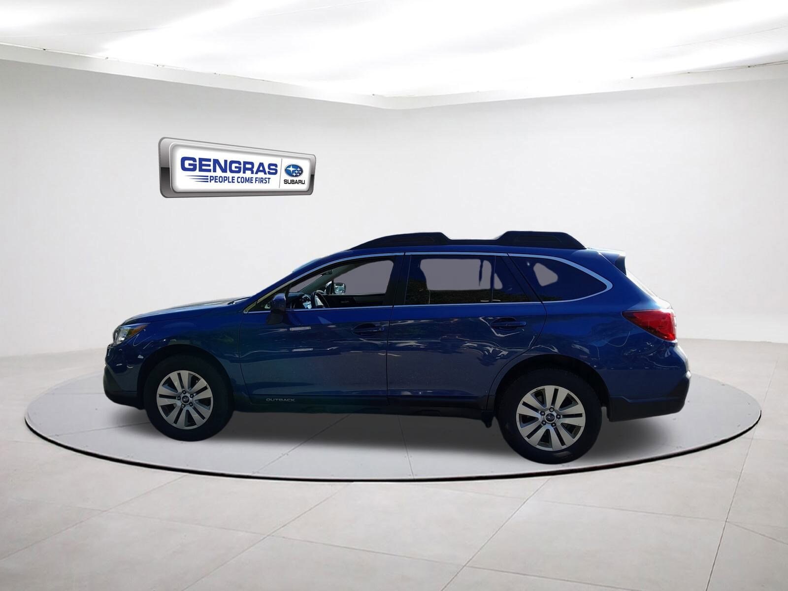 2019 Subaru Outback 2.5i Premium photo 4