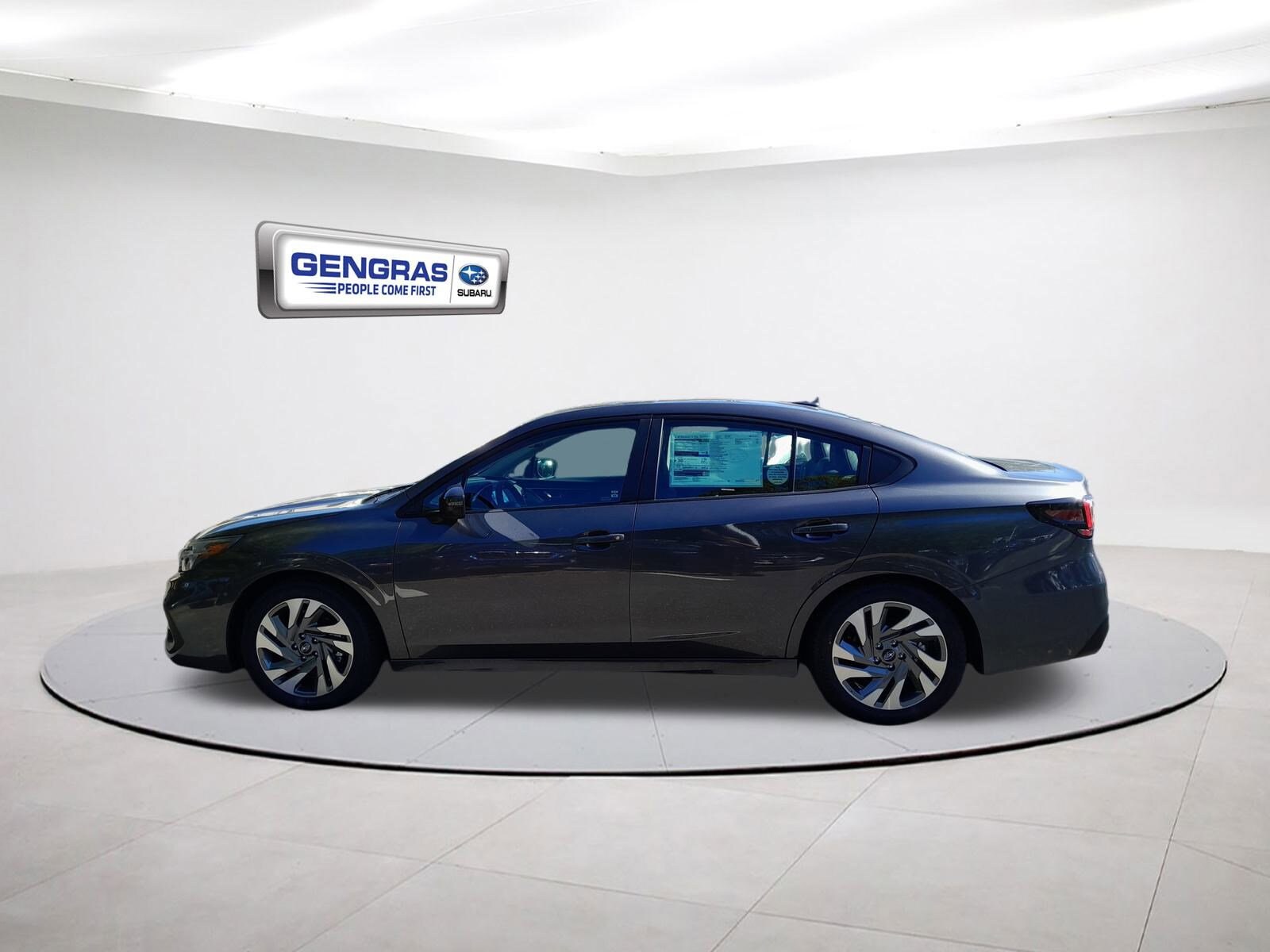 2025 Subaru Legacy Limited photo 4