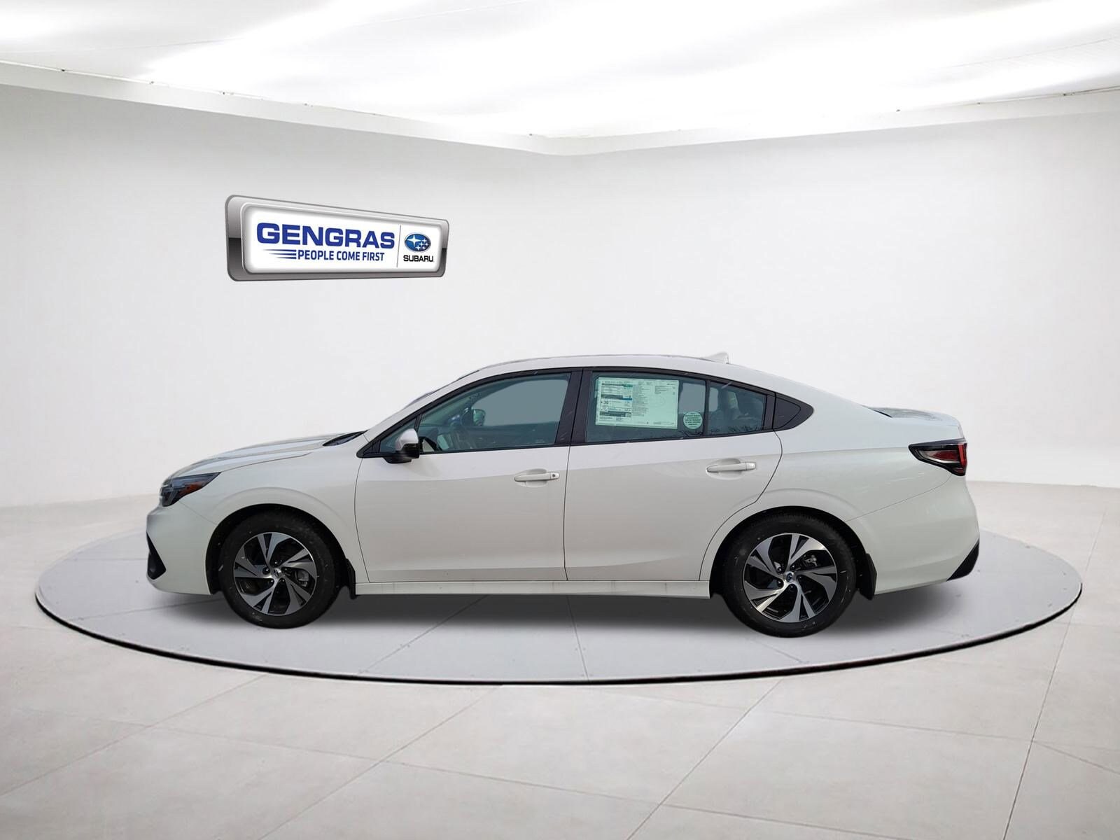 2025 Subaru Legacy Premium photo 4