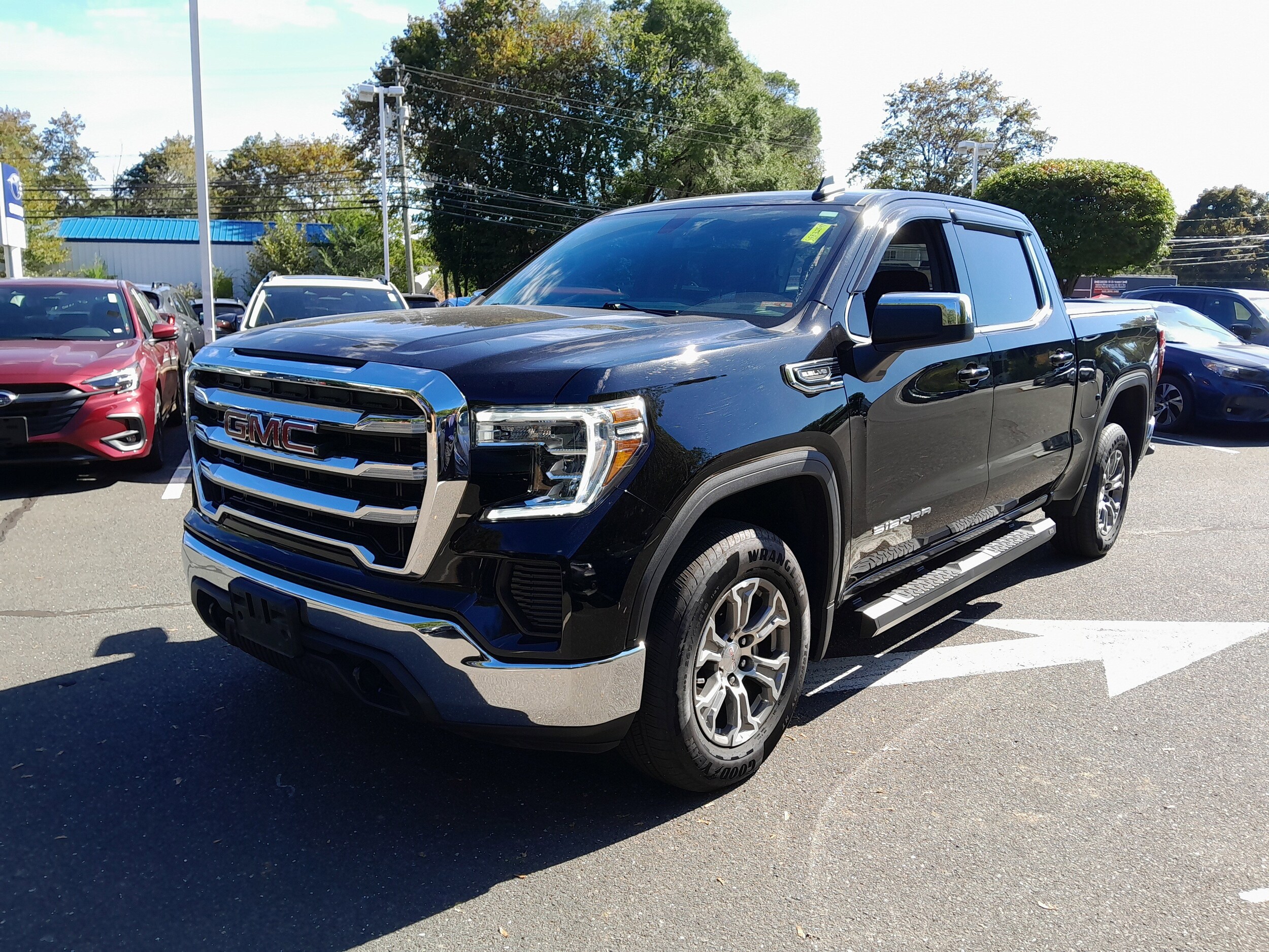 2021 Gmc Sierra 1500 SLE photo 3