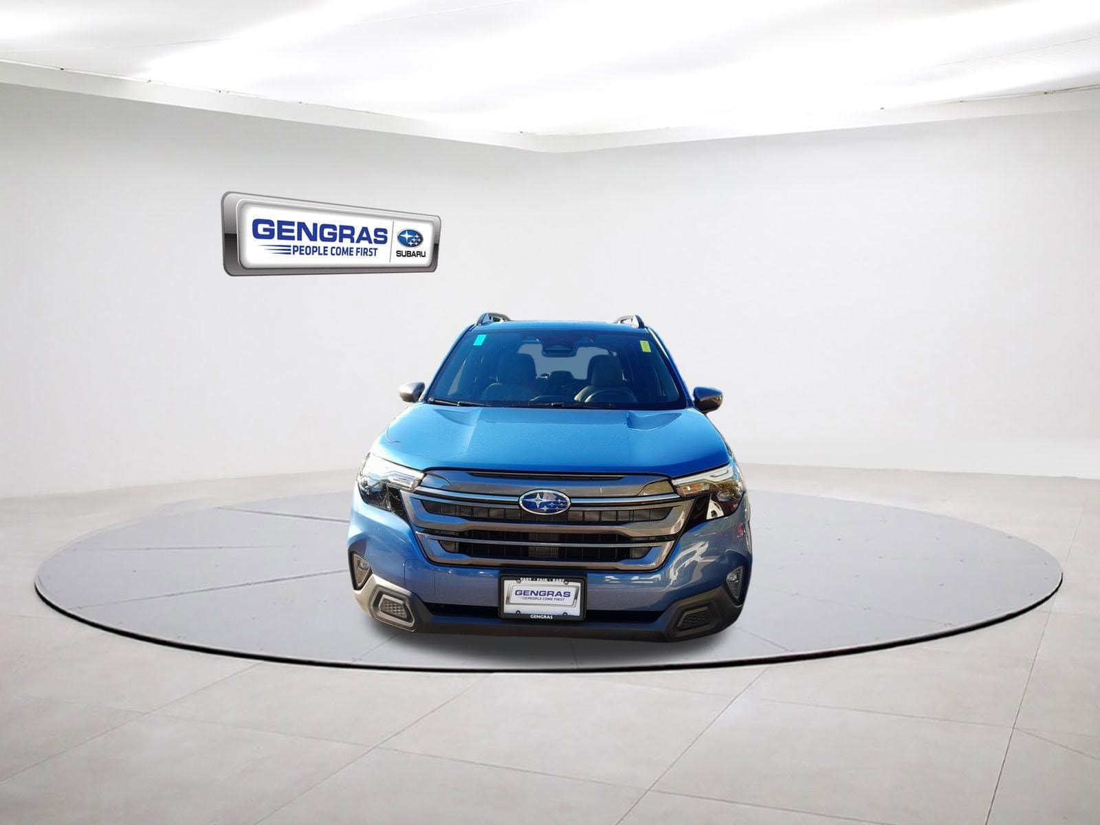 2025 Subaru Forester Premium Base photo 2