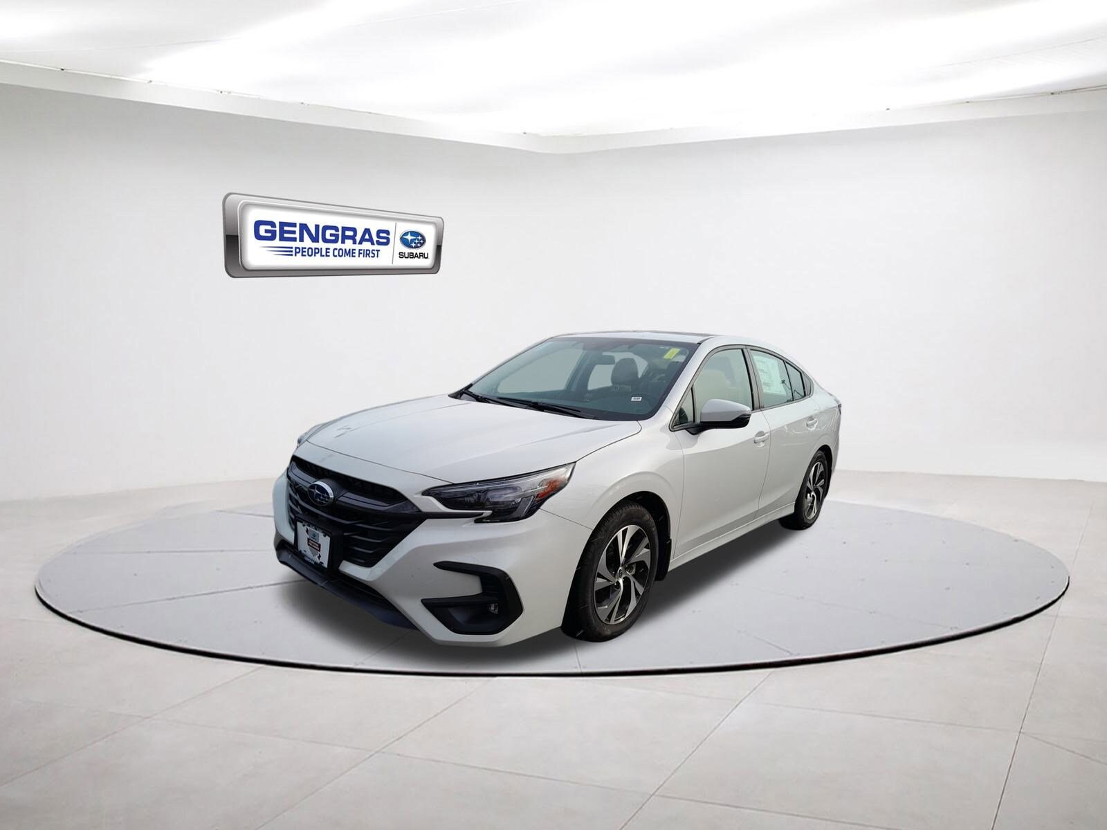 2025 Subaru Legacy Premium photo 3