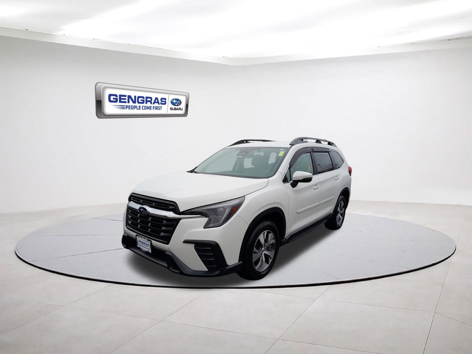 2023 Subaru Ascent Premium photo 3