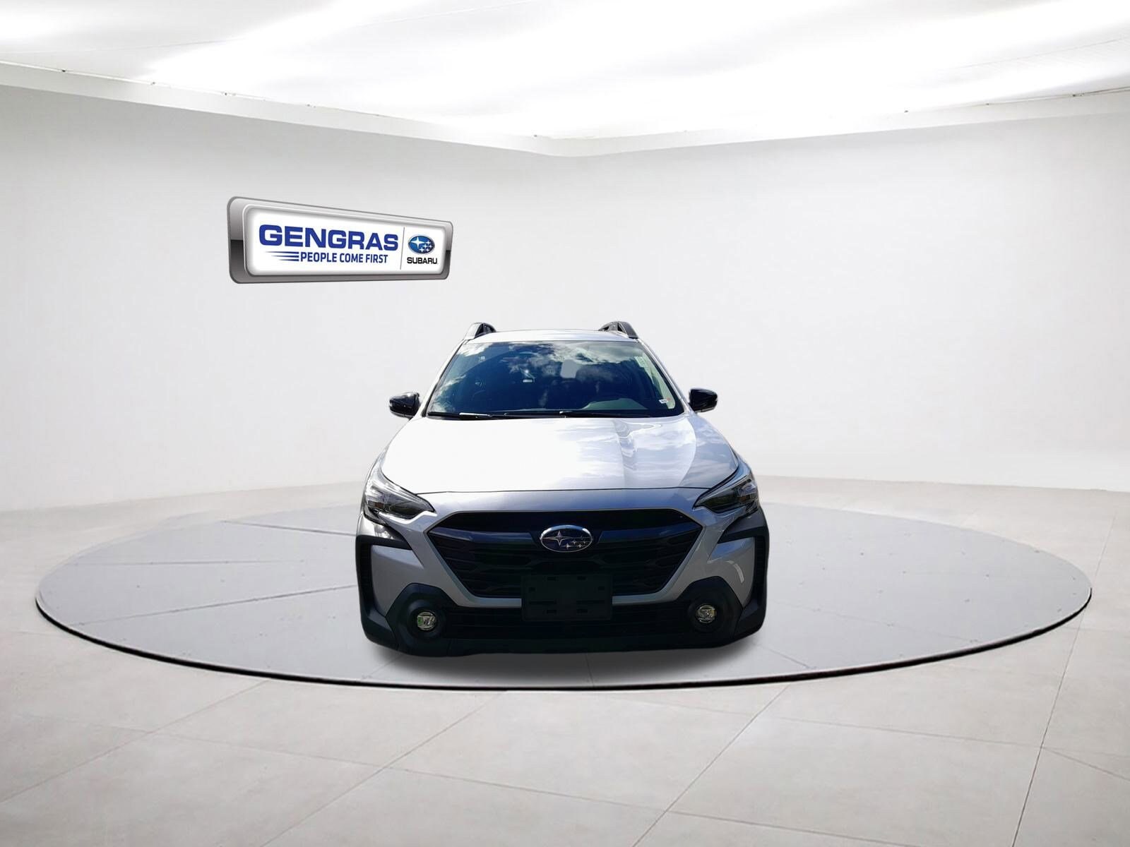 2025 Subaru Outback Premium photo 2