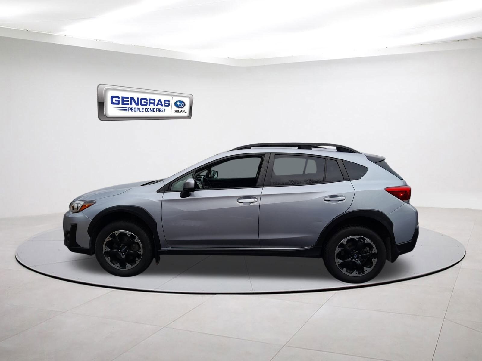 2023 Subaru Crosstrek Premium photo 4