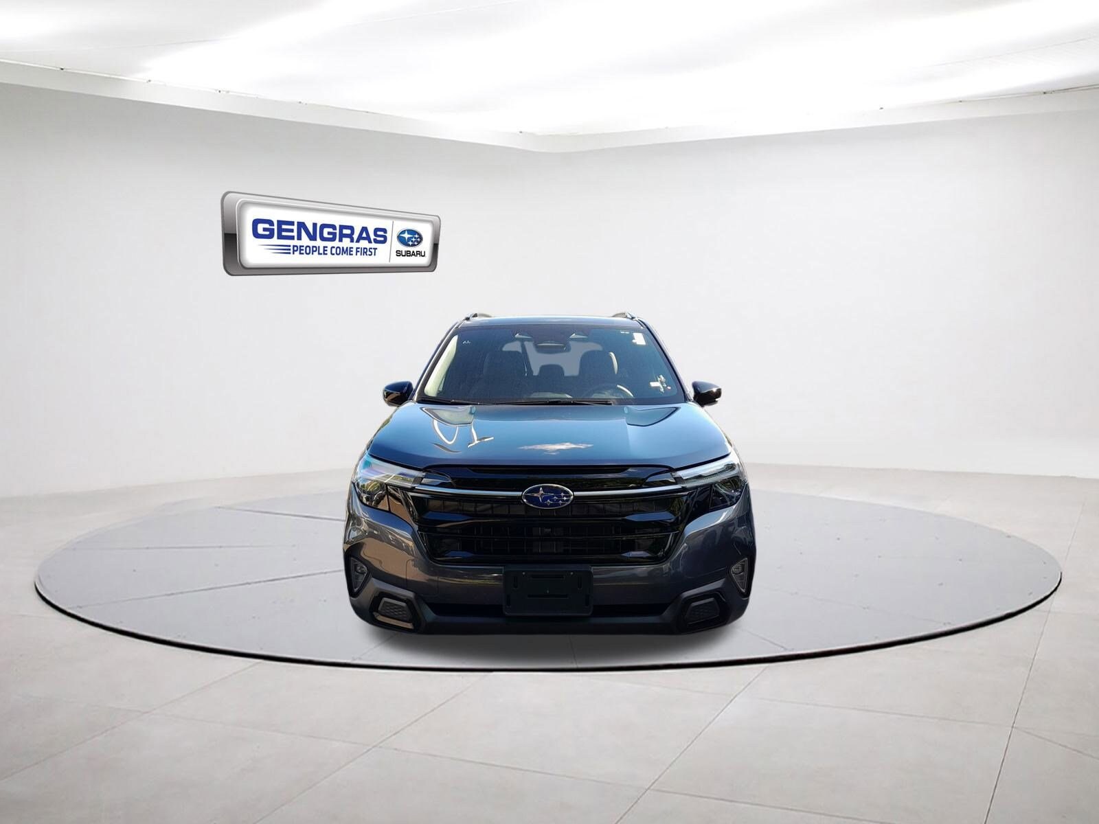 2025 Subaru Forester Touring photo 2