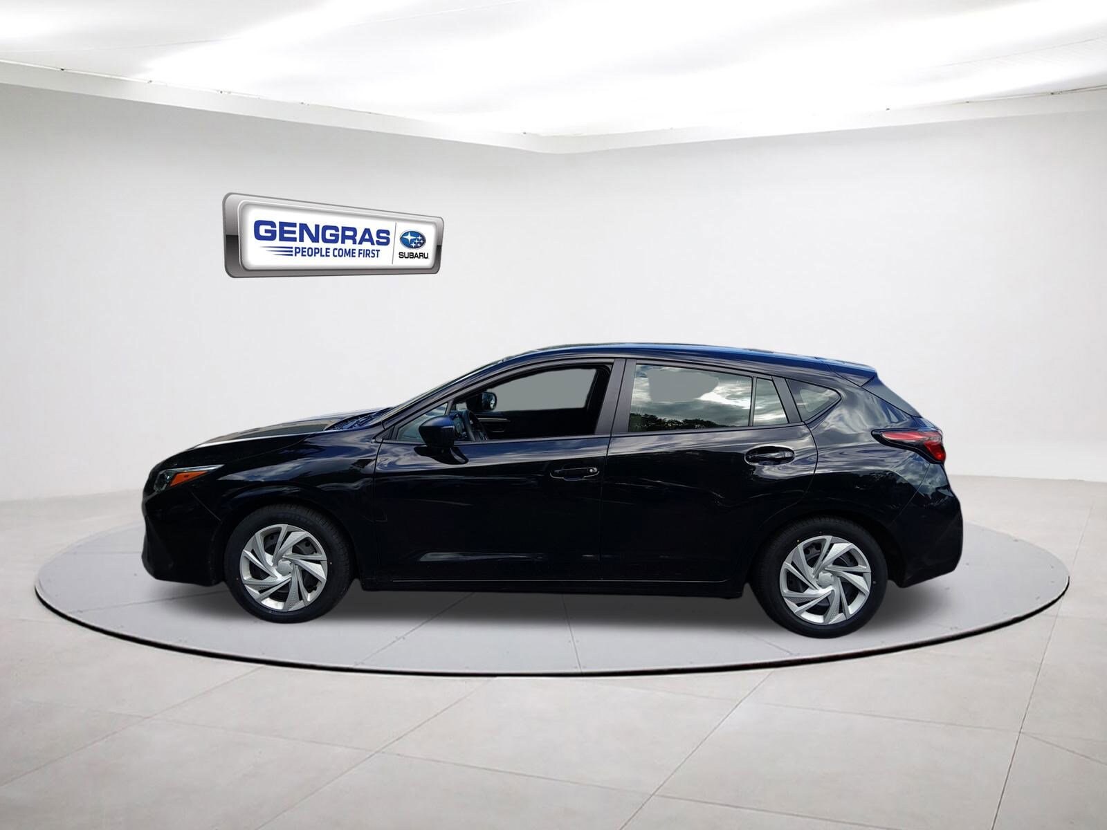 2024 Subaru Impreza Base photo 4