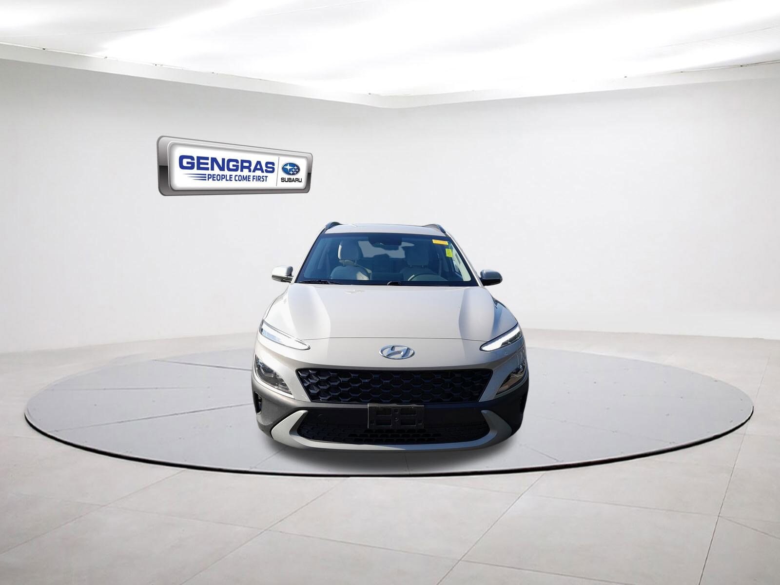 2023 Hyundai Kona SEL photo 2