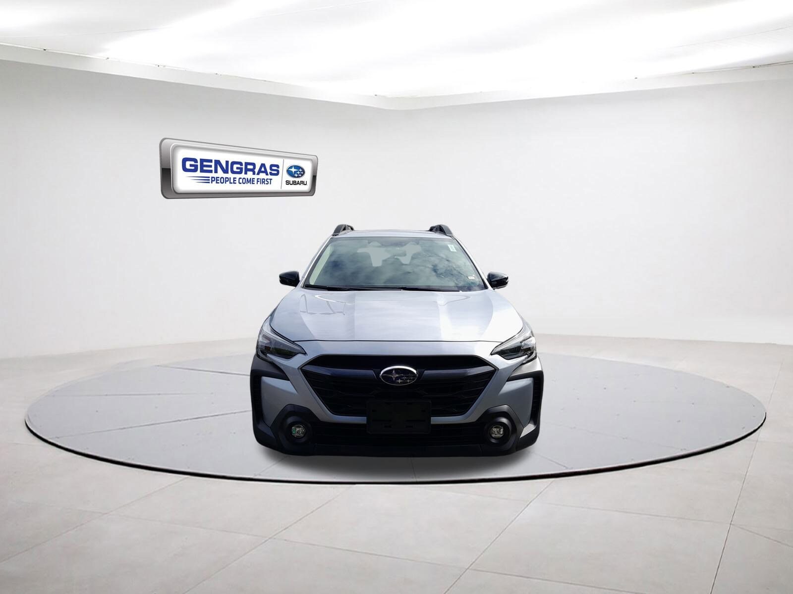 2025 Subaru Outback Premium photo 2