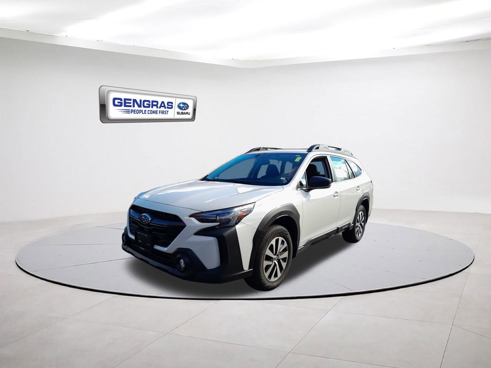 2025 Subaru Outback 2.5i photo 3