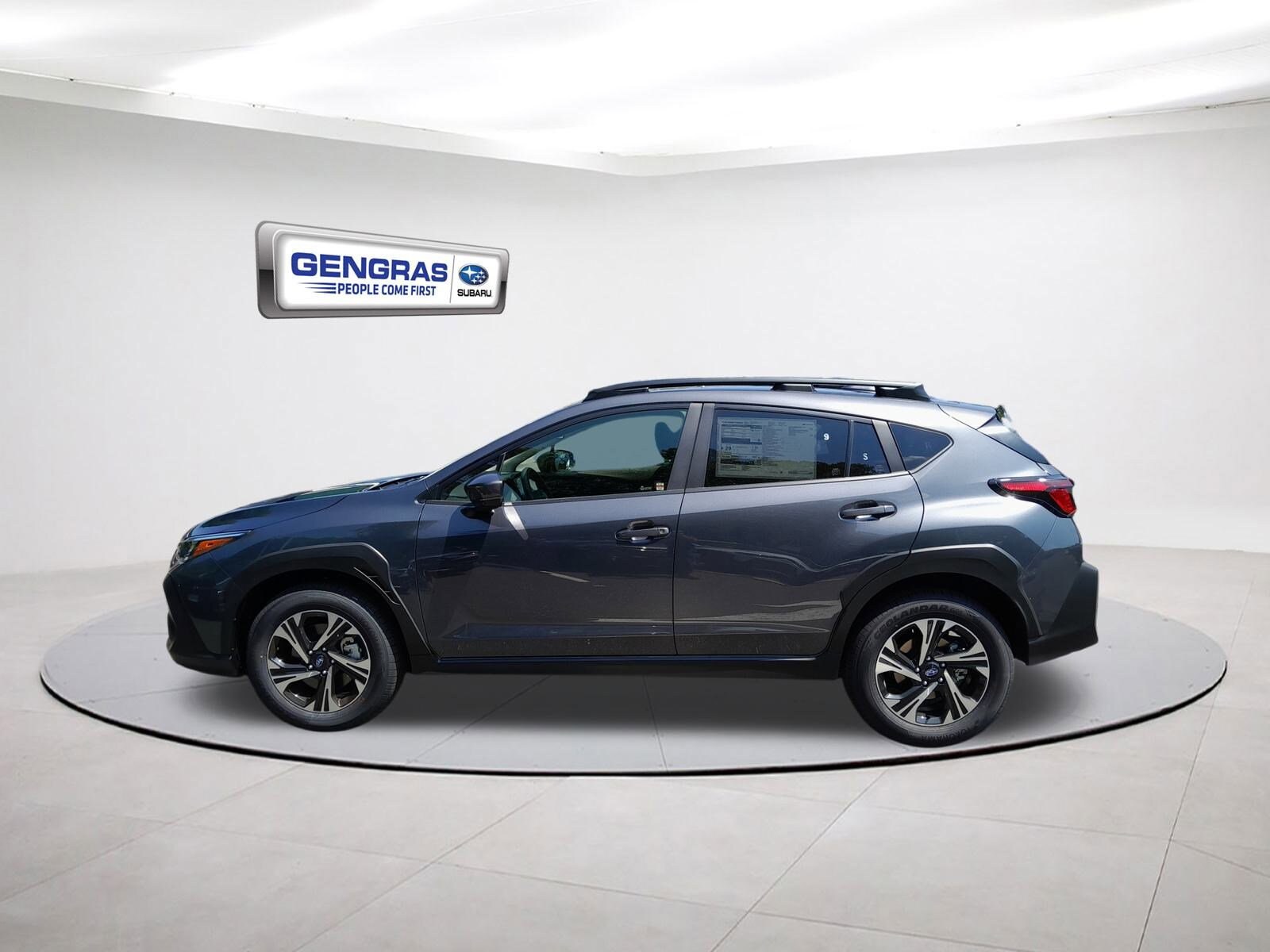 2025 Subaru Crosstrek Premium photo 4