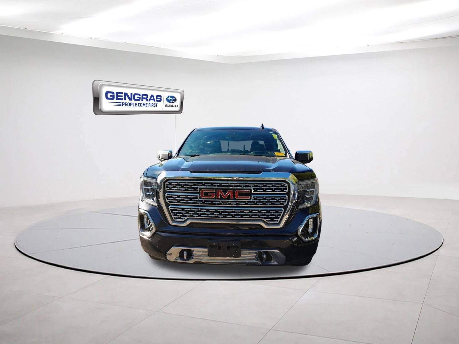 2019 Gmc Sierra 1500 Denali photo 2