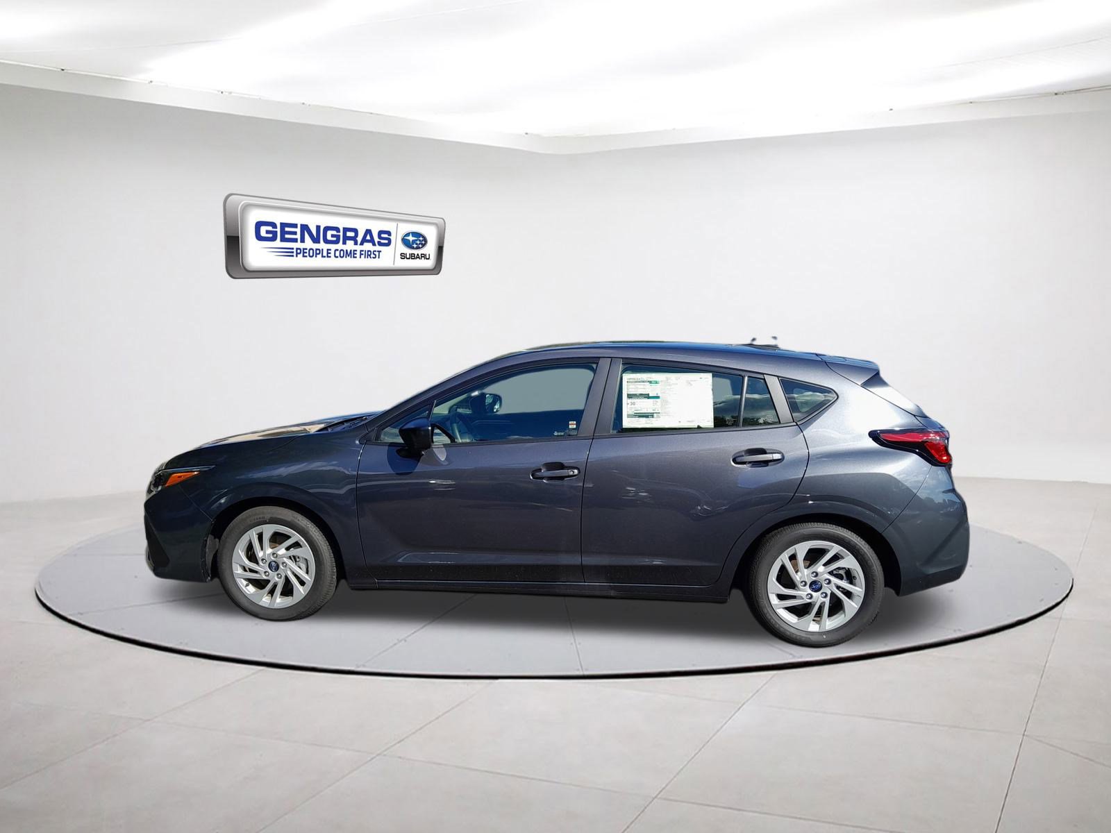 2025 Subaru Impreza Base photo 4