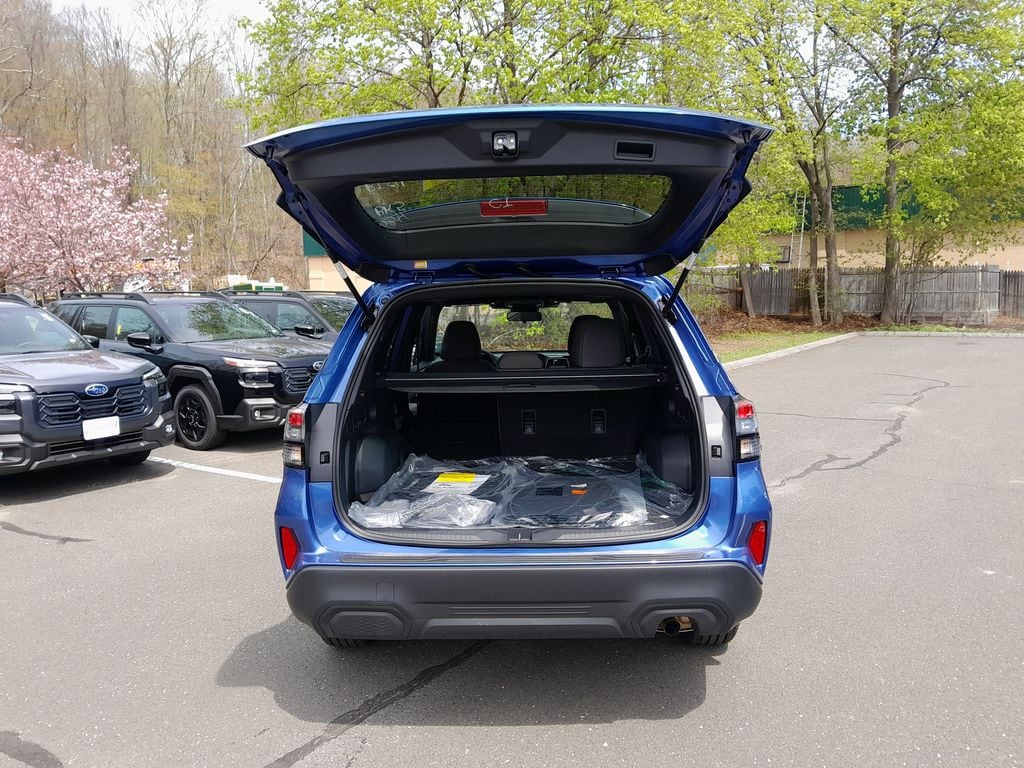 2026 Subaru Forester Premium - Photo 31