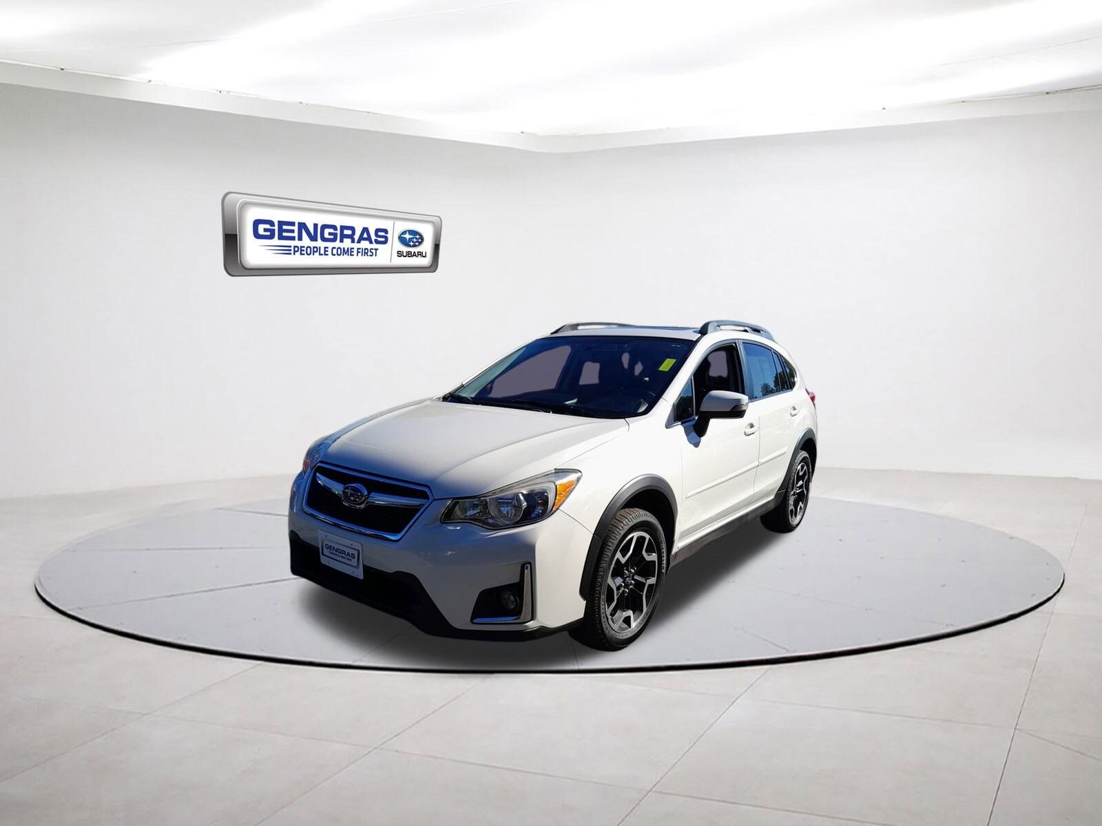 2016 Subaru Crosstrek 2.0i Limited photo 3